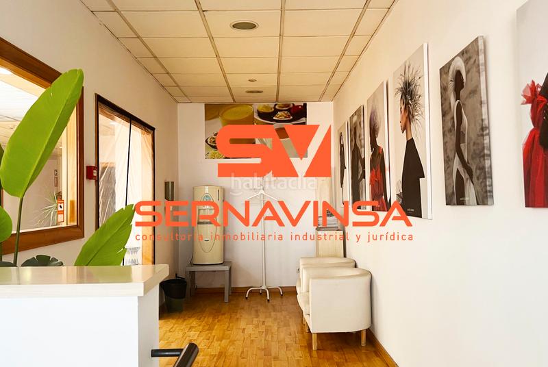 Foto c242f762-8199-4263-9139-301d0e200a42. Bâtiment à usage industriel dans Gràcia Sabadell