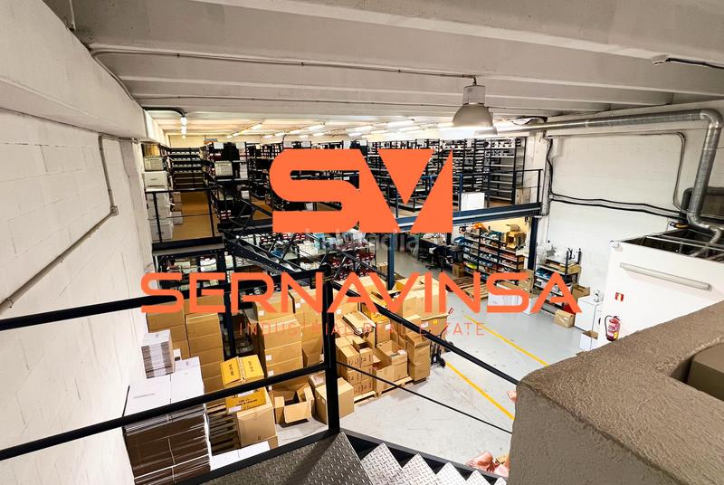 Foto cbb0957b-f702-4939-9f79-77a46220593d. Bâtiment à usage industriel dans Gràcia Sabadell