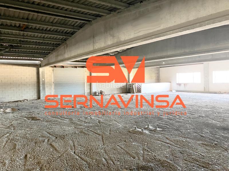 Foto 277d4f3f-7c75-4f38-a8cc-972ee7723f75. Capannone industriale in Can Roses Rubí