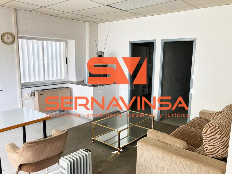 Foto 9be5ff0b-a876-40e8-9578-db1c4fda2cd4. Capannone industriale in Can Roses Rubí