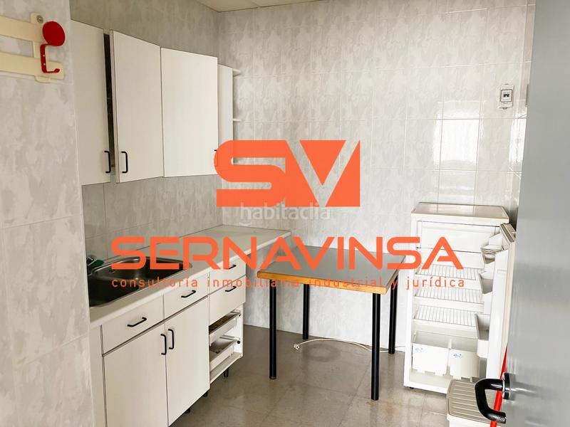 Foto cd7d126a-1fda-4713-8181-b29d2129a9fe. Capannone industriale in Can Roses Rubí