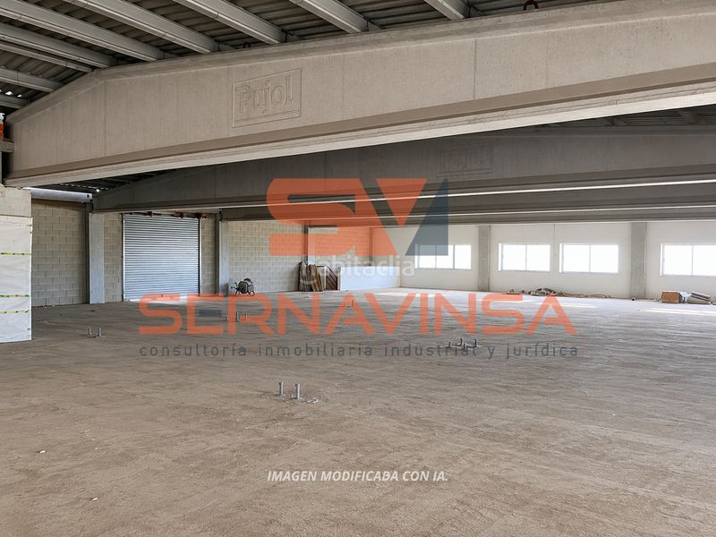 Foto eeeaef5a-b413-4c99-88cd-498135e8adb6. Nau industrial a Can Roses Rubí