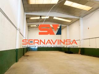 Bâtiment à usage industriel à Sud-Zona Industrial. Castellar venta & alquiler nave industrial de 422 m2