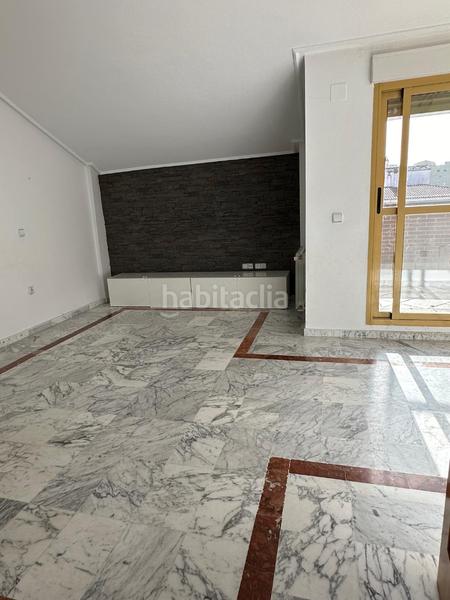 Foto 401e46f9-12ec-4a09-af84-f050c1dea751. Ático ¡exclusivo ático dúplex con garaje en ubicación privilegiada! en Badajoz
