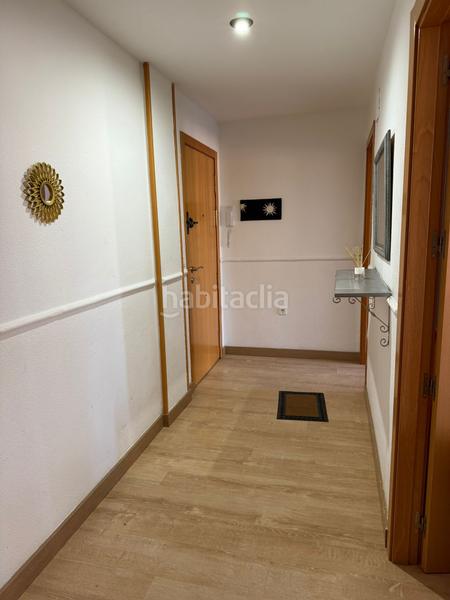 Foto 6e3f4464-80a1-4230-9dae-662ebc3c7ea4. Apartament amb aparcament piscina a La Estación Badajoz