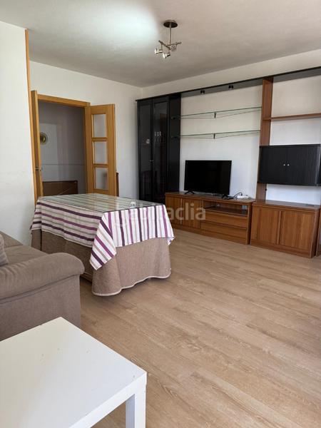 Foto 94bf0fd7-a565-47a8-b658-5685c0f2414b. Apartament amb aparcament piscina a La Estación Badajoz