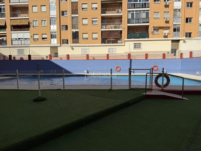 Foto a7721252-c46e-4e1e-9cd3-dbbc607b79a9. Apartament amb aparcament piscina a La Estación Badajoz