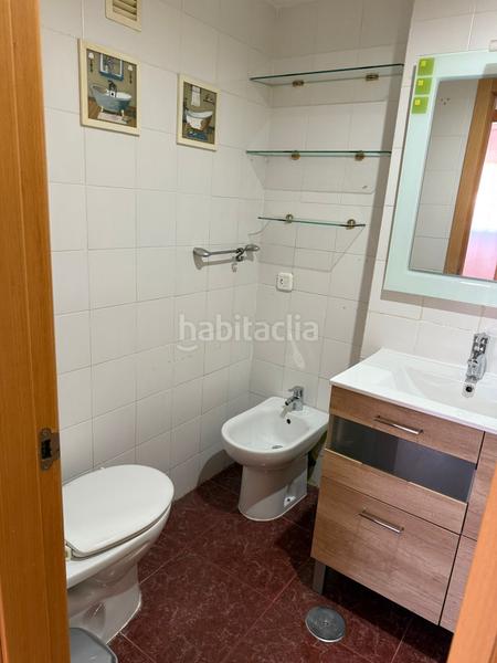 Foto e0359216-7fae-4f4c-b06a-8d1d43148f14. Apartament amb aparcament piscina a La Estación Badajoz