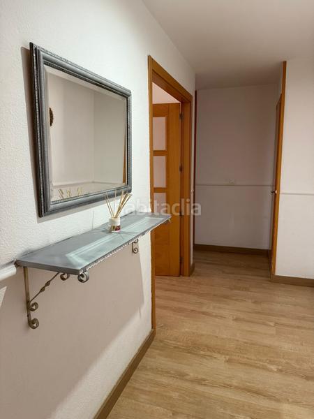 Foto ed78199d-b61b-415b-89c9-5ba12d82d996. Apartament amb aparcament piscina a La Estación Badajoz