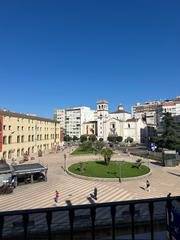 Rent Apartment in Casco Antiguo. Apartamentos en plaza san atón
