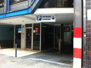 Location Parking voiture à Carrer de mallorca 219. Alquiler aparcamiento centro bcn