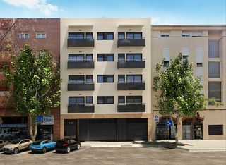 Etagenwohnung in Avinguda de la indústria 66