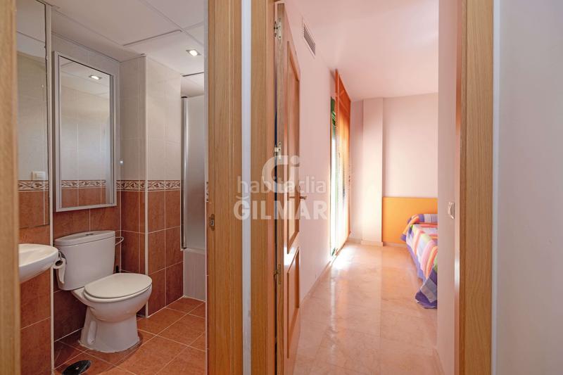 Foto 7f3c8553-27d7-42c4-affc-60a1cf68955f. Duplex con riscaldamento parcheggio piscina in Torreblanca del Sol Fuengirola