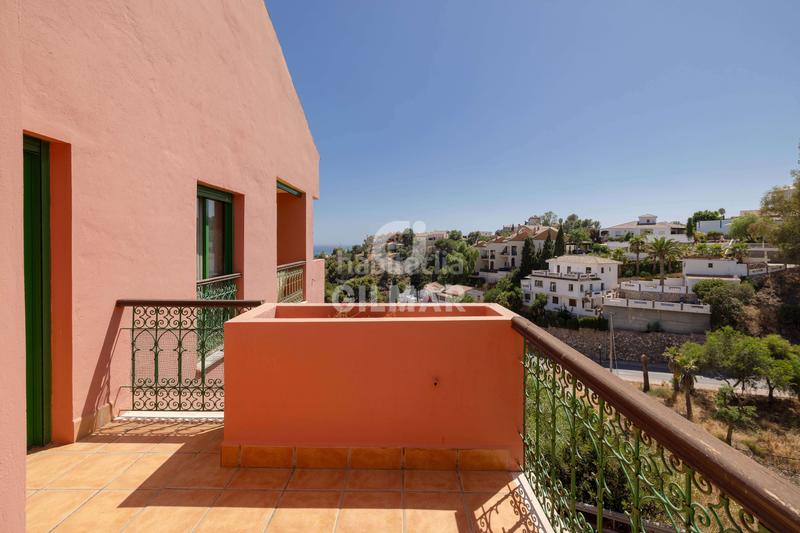 Foto e7c57f9d-5f86-4262-a1ff-eb616266ac08. Duplex con riscaldamento parcheggio piscina in Torreblanca del Sol Fuengirola