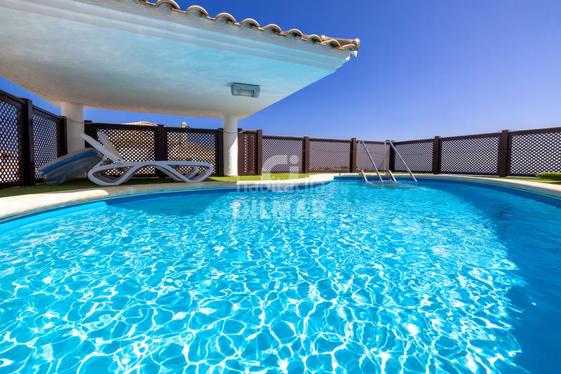 Foto 3f2518d6-f200-46d5-bb60-95ce59215947. Àtic amb calefacció aparcament piscina a Cortijo Torrequebrada Benalmádena