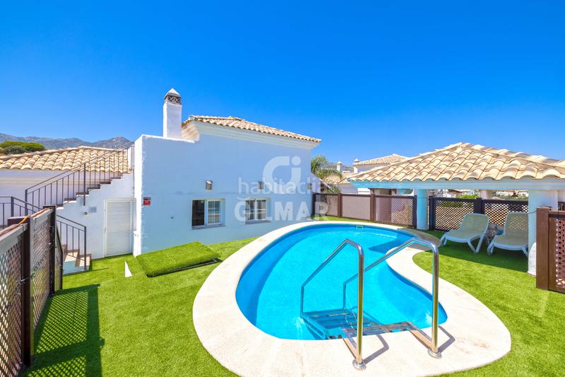 Foto 5ebb8c6f-8dd8-46de-96b9-2dc1f4ba319a. Àtic amb calefacció aparcament piscina a Cortijo Torrequebrada Benalmádena