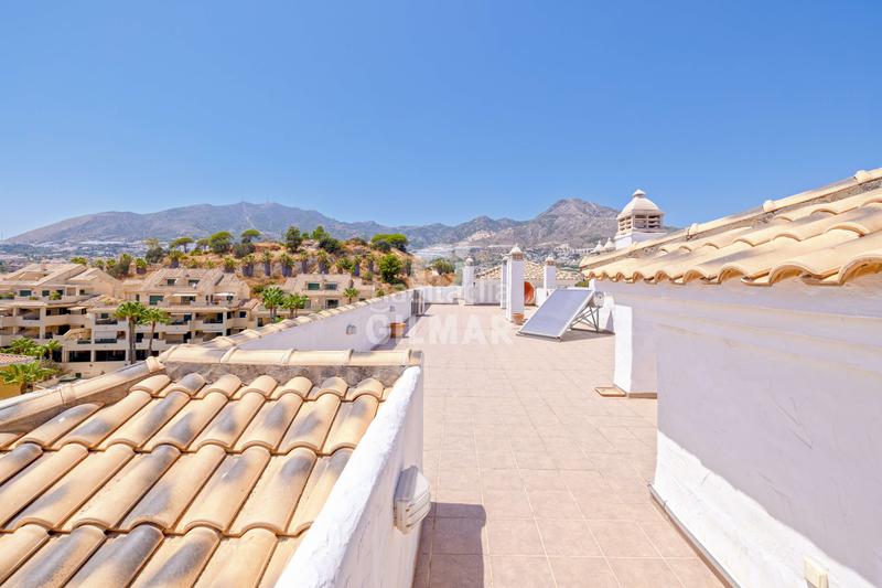 Foto a373ae83-b4de-411f-89d3-d785c7355a4c. Àtic amb calefacció aparcament piscina a Cortijo Torrequebrada Benalmádena