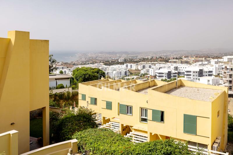 Foto 870b896a-23f0-4177-a96c-c4f88c202613. Casa pareada y si vivir en la zona más cotizada de la exclusiva reserva del higuerón significara tener una residencia que combina privacidad, e en Benalmádena