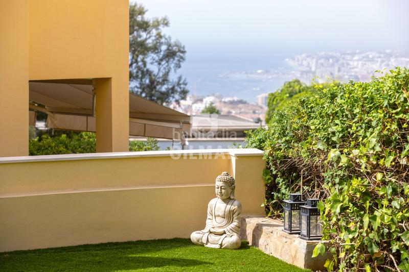 Foto c16bd6e4-fb6f-4671-bf9f-ef8db0e1b8e1. Casa pareada y si vivir en la zona más cotizada de la exclusiva reserva del higuerón significara tener una residencia que combina privacidad, e en Benalmádena