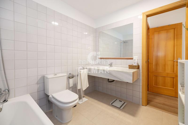 Foto e26ffbd7-eea7-4129-9393-95e142b0e95a. Casa pareada y si vivir en la zona más cotizada de la exclusiva reserva del higuerón significara tener una residencia que combina privacidad, e en Benalmádena