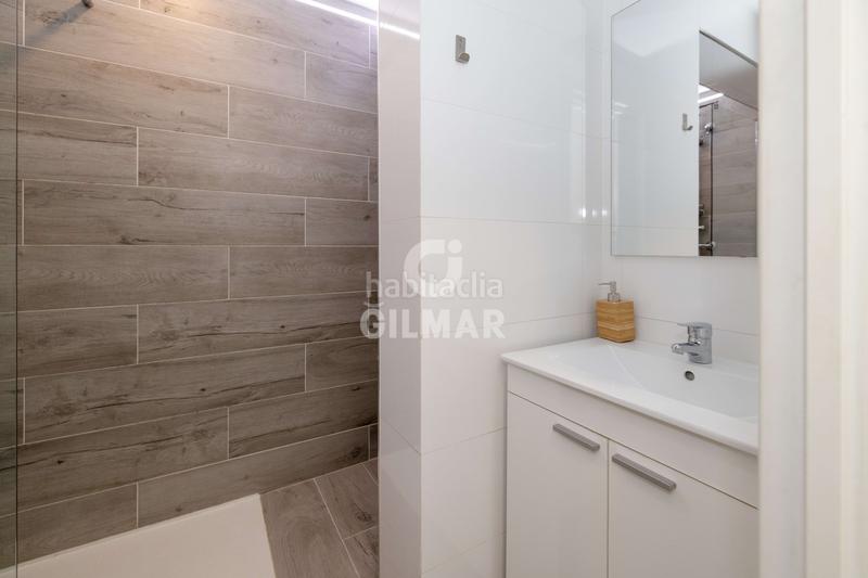 Foto 3326370d-7a06-4653-801f-51547740bbf2. Apartment with heating in Zona Centro Comercial Torrequebrada Benalmádena