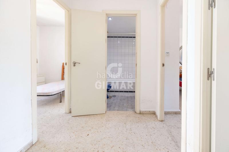 Foto 40f568fa-00d3-45ac-acf2-7f922296d073. Casa adossada amb piscina a Los Boliches Fuengirola