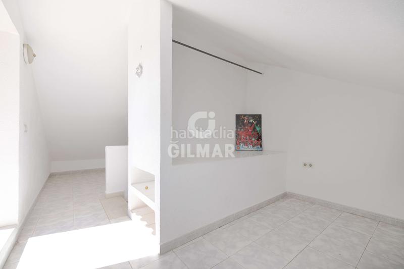 Foto 70f719fd-3fa7-4caf-891a-f520a92a7844. Casa adossada amb piscina a Los Boliches Fuengirola