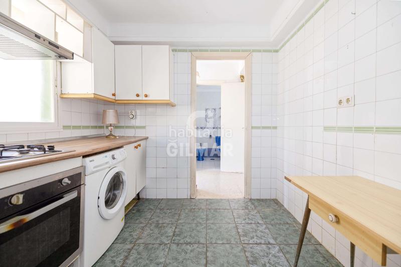 Foto b9f95421-96c3-4c16-978c-0165927c43a9. Casa adossada amb piscina a Los Boliches Fuengirola