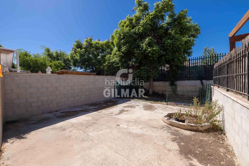 Foto d498369d-adb5-4624-9424-2a9240f49af6. Casa adossada amb piscina a Los Boliches Fuengirola