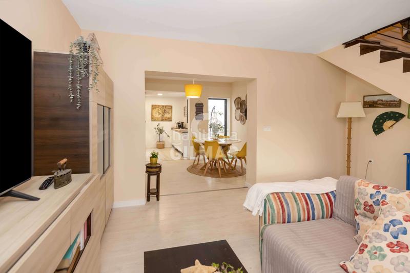 Foto ed0c326c-50c1-4572-9bbd-9d0cc0bc4c4e. Casa adossada amb calefacció a Arroyo de la Miel Benalmádena