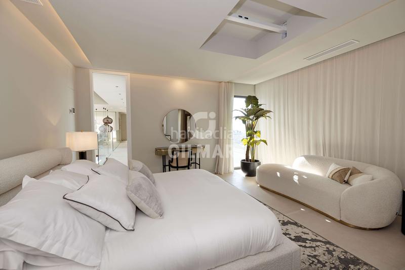 Foto 077cdfec-0dc3-4a42-b6f6-061b0837cdef. Chalet with heating parking pool in La Capellanía - El Higuerón Benalmádena