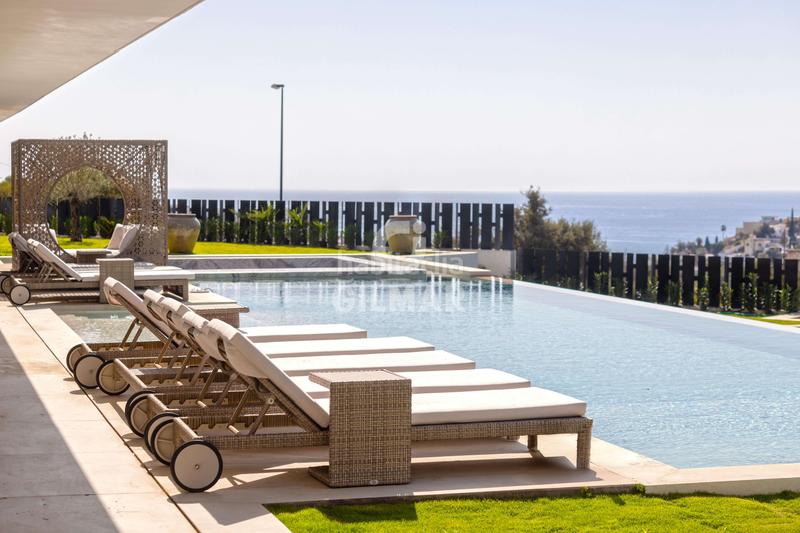 Foto 86385ee3-7ace-4dd2-a2f1-0f13ed295dc7. Chalet with heating parking pool in La Capellanía - El Higuerón Benalmádena