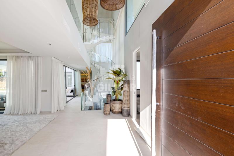 Foto e2703657-149c-4c7e-85ca-8d14527c22c6. Chalet with heating parking pool in La Capellanía - El Higuerón Benalmádena