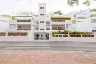 Appartement à Nueva Torrequebrada. Descubre este magnífico piso en benalmádena costa, una zona priv