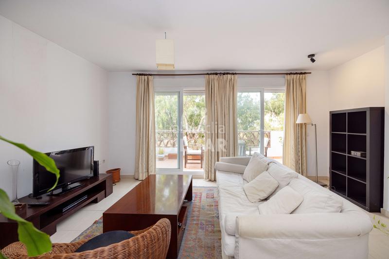 Foto 19236964-13a4-4a7e-9357-e3719882b91f. Pis amb calefacció aparcament piscina a Nueva Torrequebrada Benalmádena