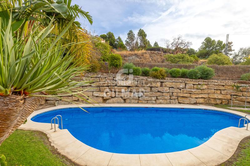 Foto 4162ea3b-240a-441d-ab0e-3eae1a02e4a4. Pis amb calefacció aparcament piscina a Nueva Torrequebrada Benalmádena