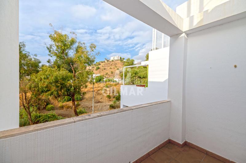 Foto bb2017c1-3a29-48ce-beae-01bc86011cc5. Pis amb calefacció aparcament piscina a Nueva Torrequebrada Benalmádena