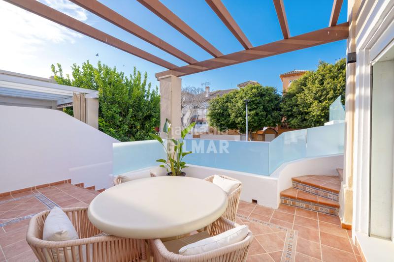 Foto 10061cdc-15c6-4e02-8517-ac6a4e0d2c6e. Casa aparellada amb calefacció aparcament piscina a Torremolinos