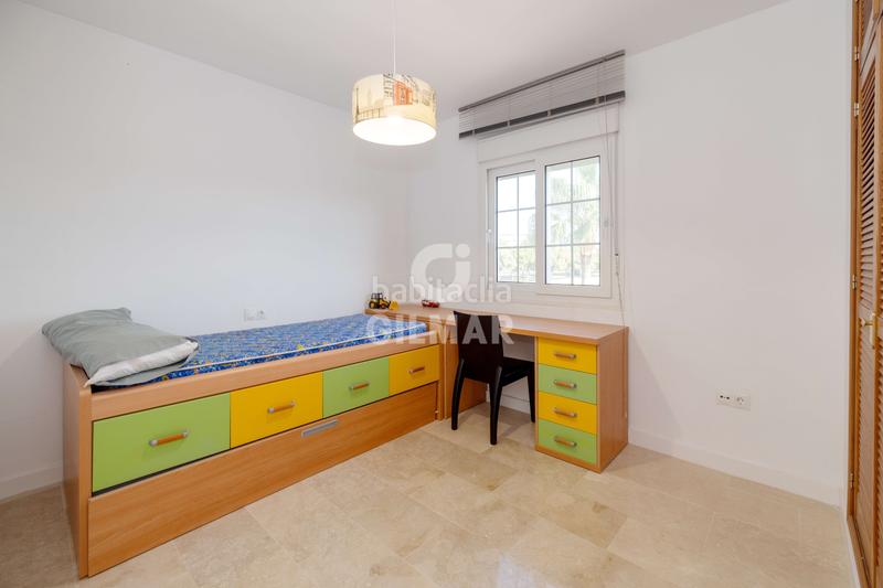 Foto 47fc95b2-3853-454d-84e7-06b49ad1f7cf. Casa aparellada amb calefacció aparcament piscina a Torremolinos