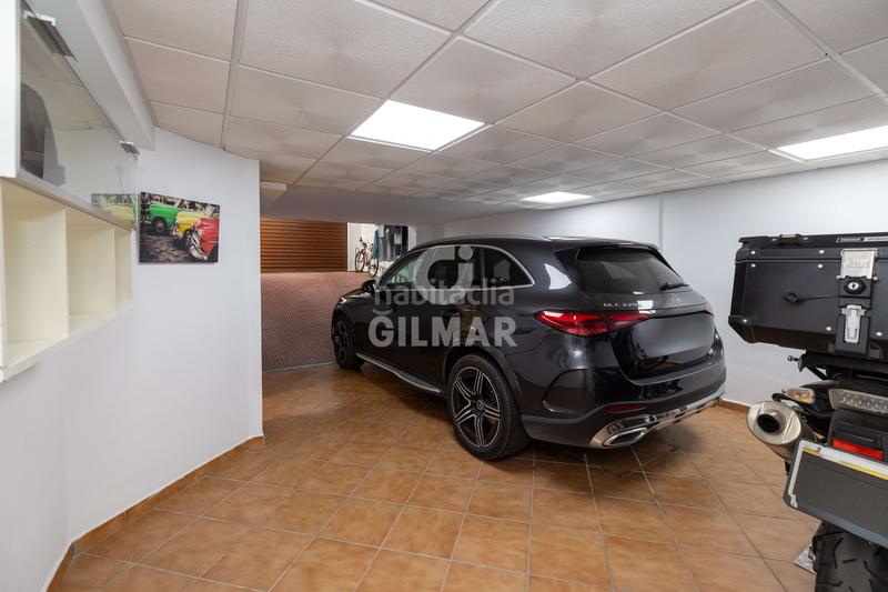 Foto cd9015d5-9ba7-4df5-9c85-f9da76155ff9. Casa aparellada amb calefacció aparcament piscina a Torremolinos