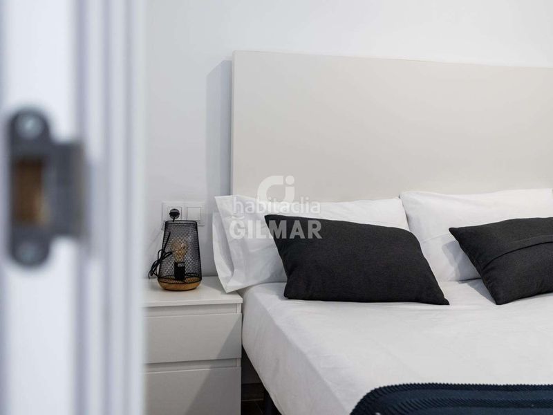 Foto 62f7a3da-d2f8-4a4d-a93e-2ed35f8c51e4. Pis amb calefacció a Puerto Deportivo Fuengirola