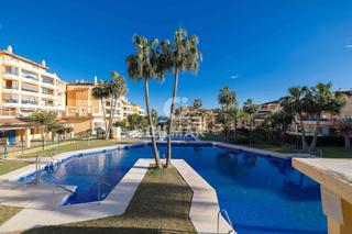Pis a El Pinillo. Se vende este elegante piso en torremolinos, una excelente oport