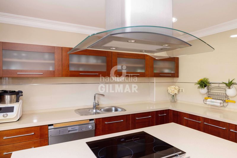 Foto 43f2c3fb-ec2d-4dd0-8d34-26b66734ecf5. Xalet amb calefacció piscina a Cortijo Torrequebrada Benalmádena