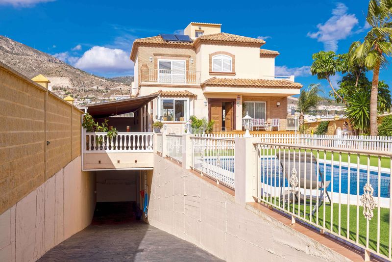 Foto 6bd0f666-bfaf-46e1-bea3-3507f6c00d82. Xalet amb calefacció piscina a Cortijo Torrequebrada Benalmádena