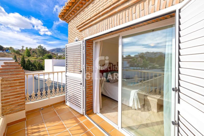 Foto 6e6fac8e-4cb8-4c6e-bb15-983938aed843. Xalet amb calefacció piscina a Cortijo Torrequebrada Benalmádena