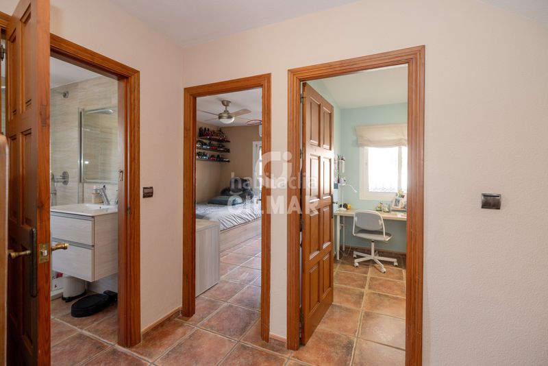 Foto e89a660f-5fbe-41e9-96f4-094863fd4949. Casa adossada amb calefacció piscina a Los Ríos Mijas