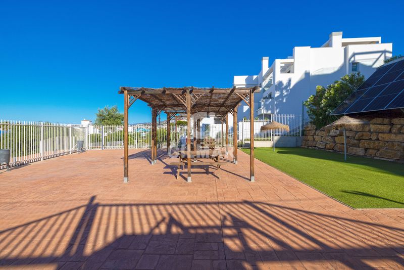 Foto 08badb83-2d76-4929-9f3b-8f6c9e02609d. Pis amb calefacció aparcament piscina a Hacienda Torrequebrada Benalmádena