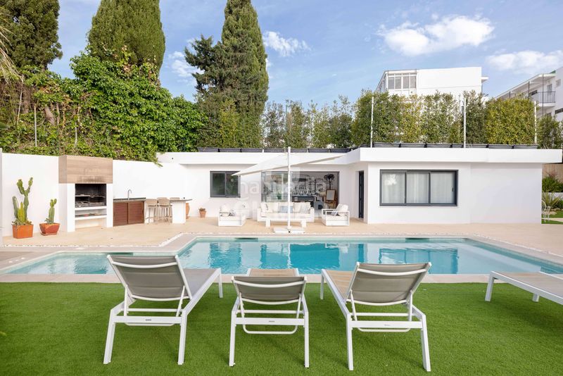 Foto c42037ce-7c95-4898-a085-5c1f87089857. Xalet amb calefacció aparcament piscina a Solymar Benalmádena