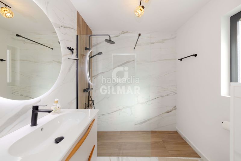 Foto c43dbabe-18f8-48cb-a32c-9be43a18b791. Xalet amb calefacció aparcament piscina a Solymar Benalmádena