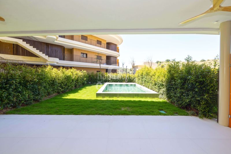 Foto a6a62228-dd24-4a79-8801-eba5b9fbaccb. Pis amb calefacció aparcament piscina a El Higuerón Fuengirola